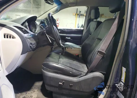 2016 Chrysler Town & Country Touring из США, поврежденный, VIN 2C4RC1BG4GR118583